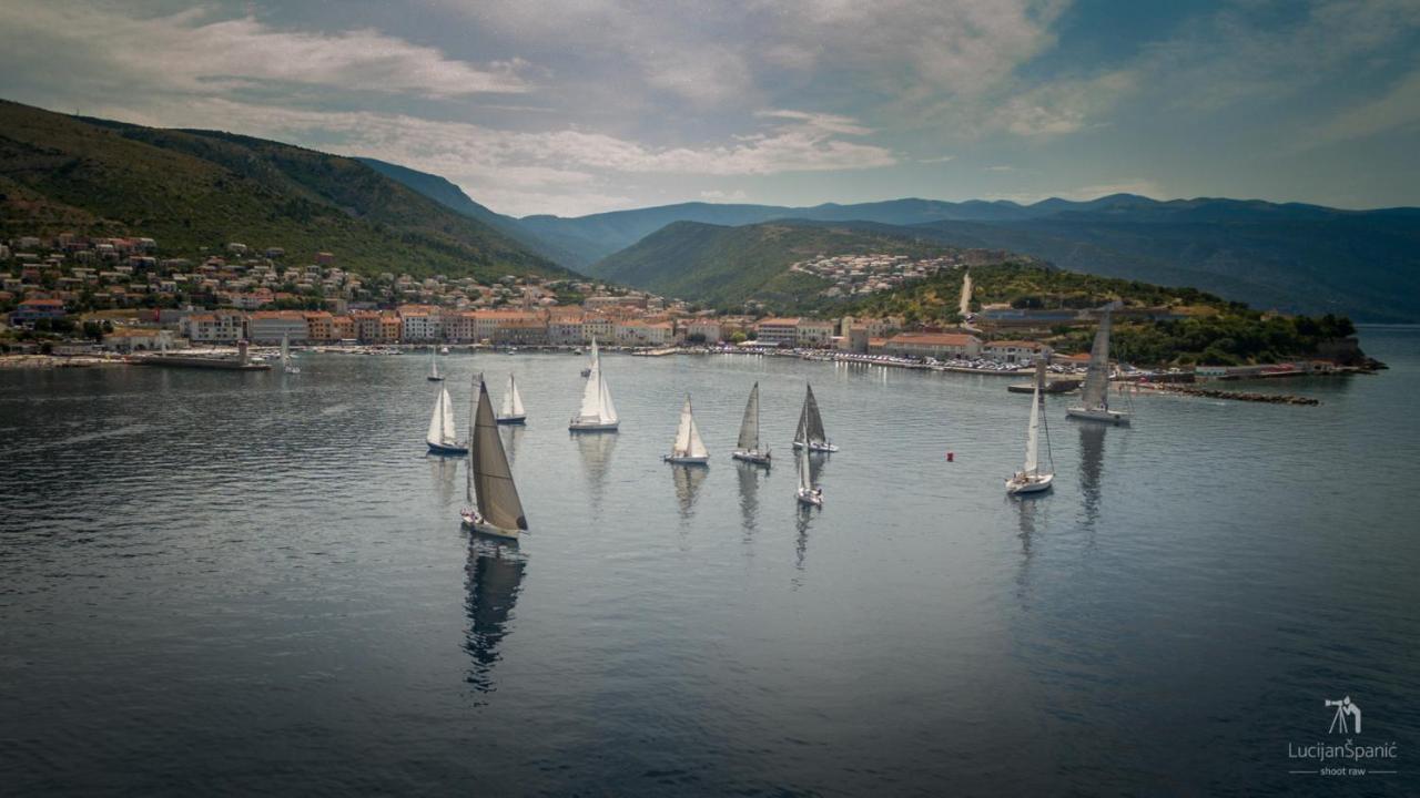 Apartment Riva Senj  Bagian luar foto